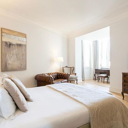Boutique Apartment Near Ritz & Liberdade Lisbon Bagian luar foto