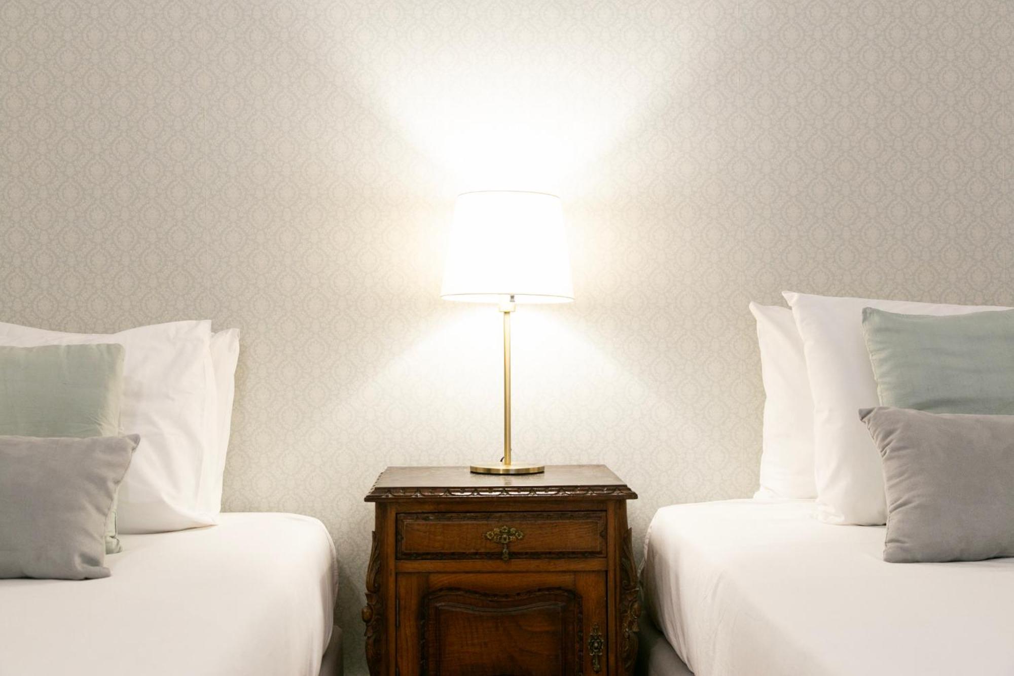 Boutique Apartment Near Ritz & Liberdade Lisbon Bagian luar foto