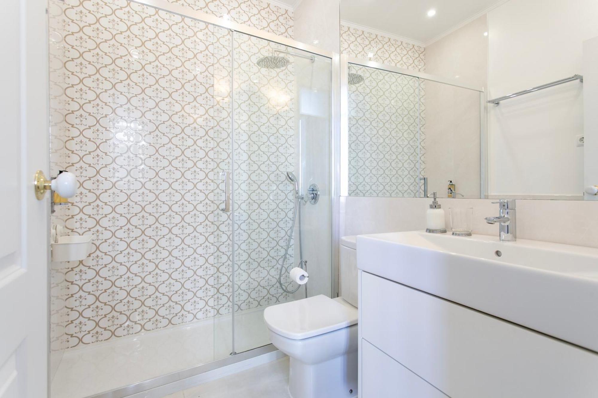 Boutique Apartment Near Ritz & Liberdade Lisbon Bagian luar foto