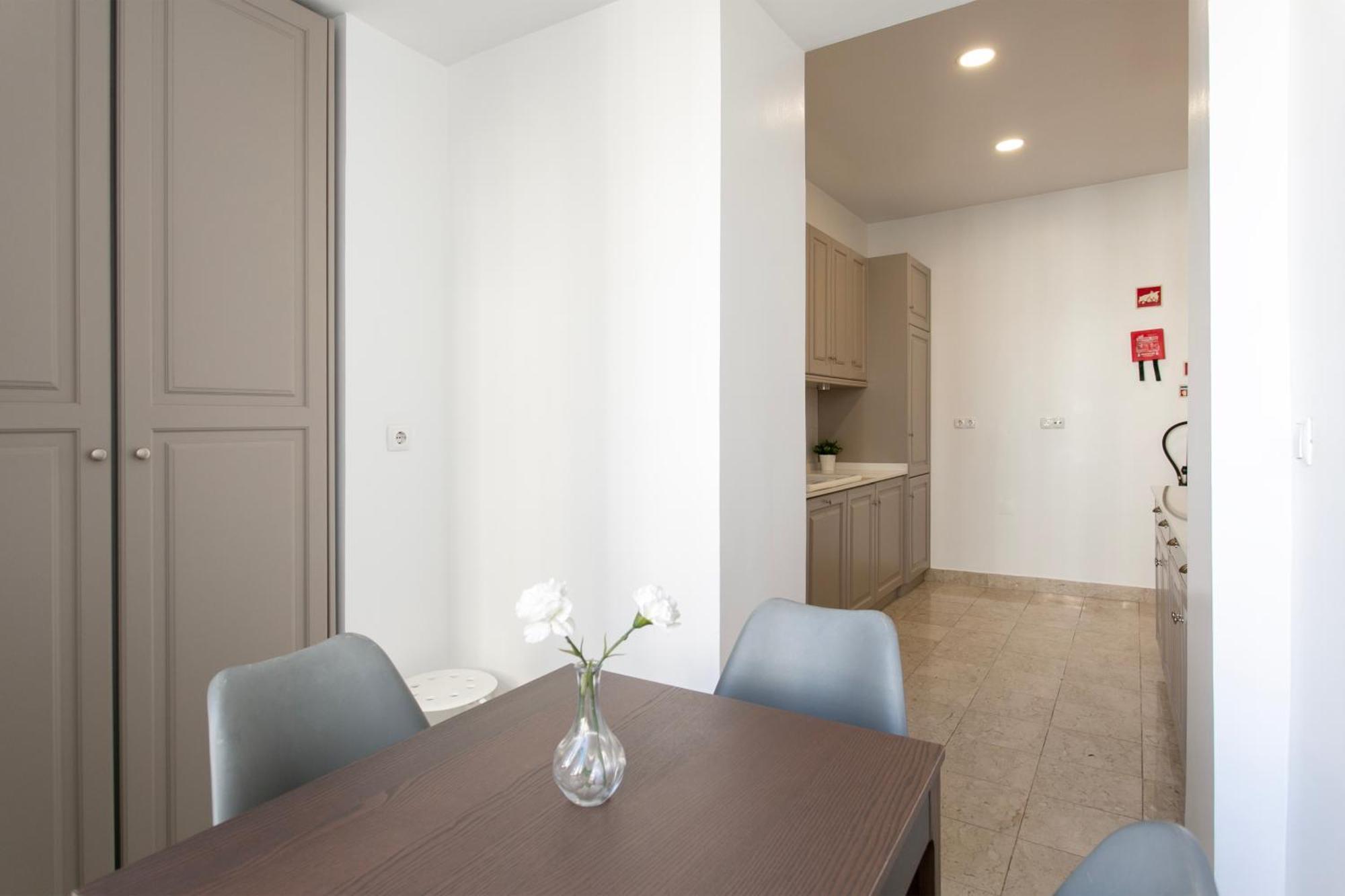 Boutique Apartment Near Ritz & Liberdade Lisbon Bagian luar foto